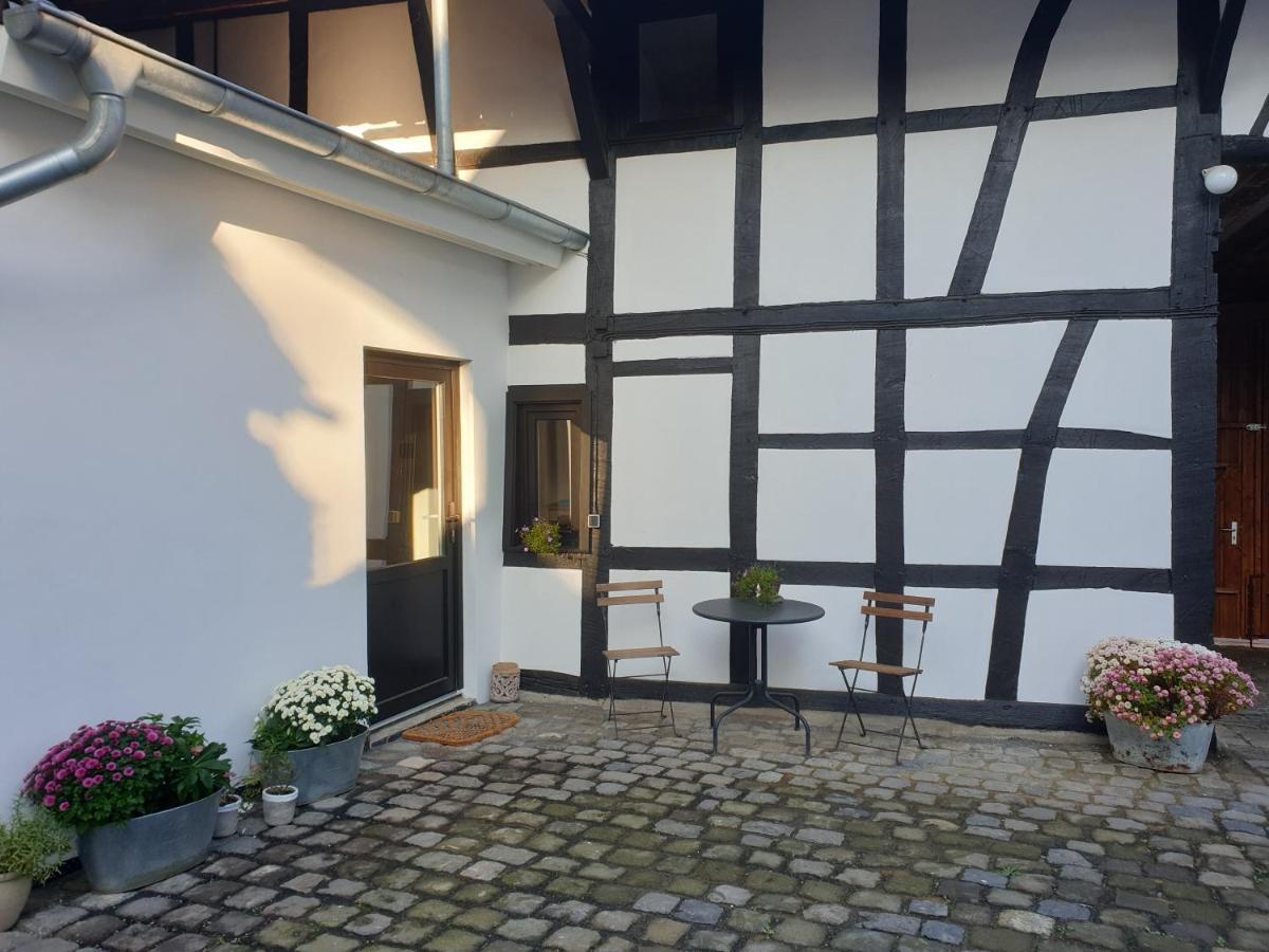 Duex-Hof Apartment Fachwerkhaus 博恩海姆 外观 照片